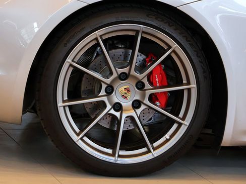 Used 2021 Porsche 718 Cayman GTS RWD image 24