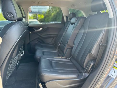 Used 2019 Audi Q7 3.0T Prestige AWD/4WD image 19