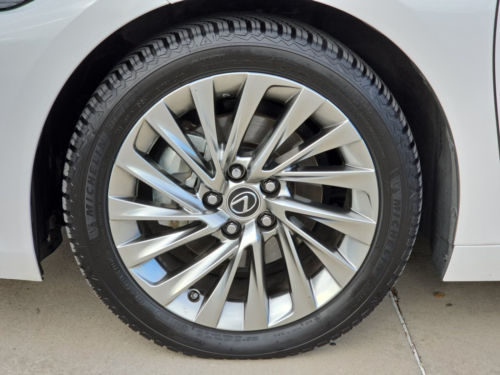Used 2021 Lexus ES 350 Ultra Luxury w/ Accessory Package 2 FWD image 26