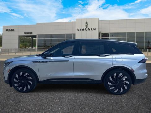 New 2025 Lincoln Nautilus Reserve w/ Jet Appearance Package image 6