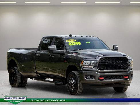 Used 2024 RAM 3500 Big Horn w/ Night Edition AWD/4WD image 1