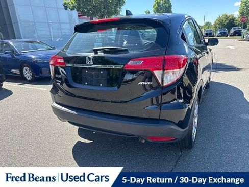 Used 2020 Honda HR-V LX image 9