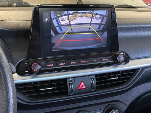 Used 2023 Kia Forte LXS FWD image 17
