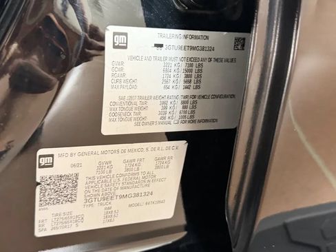 Used 2021 GMC Sierra 1500 AT4 w/ AT4 Preferred Package AWD/4WD image 54