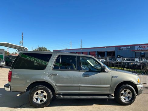 Used 1999 Ford Expedition XLT RWD image 7
