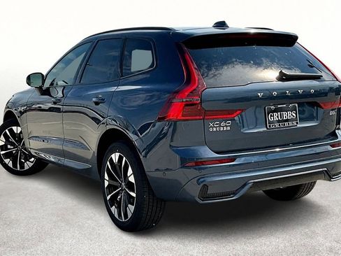 New 2026 Volvo XC60 B5 Plus w/ Protection Package Premier image 5