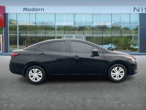 Certified 2024 Nissan Versa S w/ Trunk Package image 4