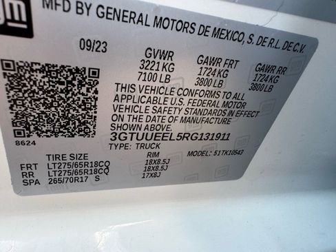 Used 2024 GMC Sierra 1500 AT4 w/ AT4 Premium Package image 37