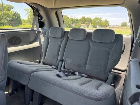 Used 2006 Dodge Grand Caravan SE FWD image 13