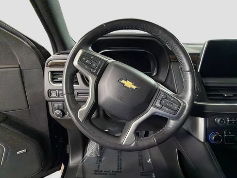 Used 2023 Chevrolet Tahoe Premier AWD/4WD image 13