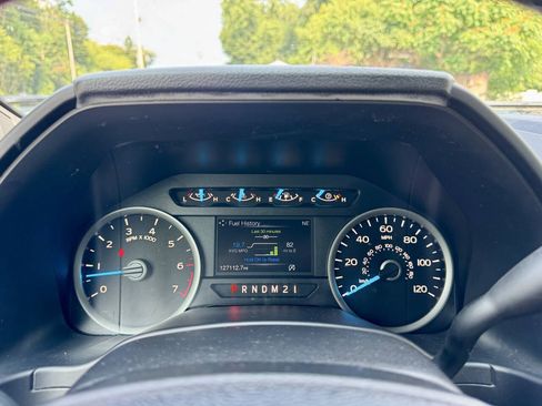 Used 2017 Ford F150 XLT w/ Equipment Group 302A Luxury AWD/4WD image 14
