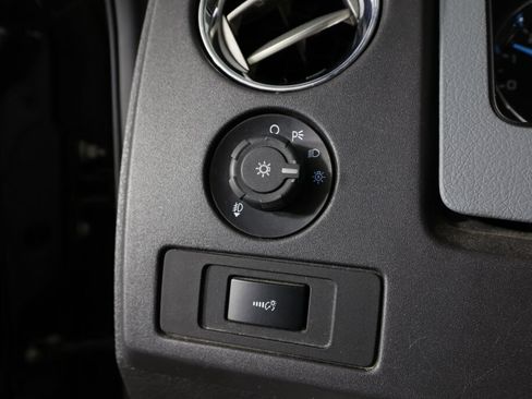 Used 2011 Ford F150 XLT w/ XLT Convenience Pkg RWD image 31