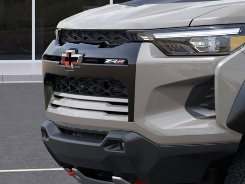 New 2026 Chevrolet Colorado ZR2 w/ Midnight Edition AWD/4WD image 13