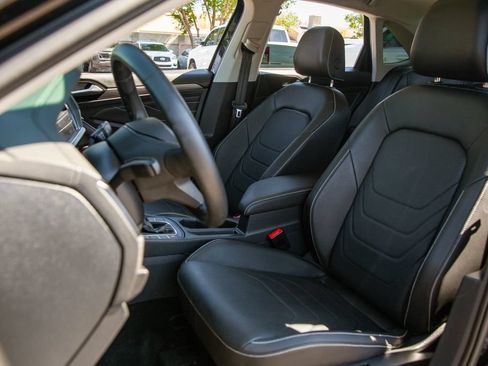 Used 2024 Volkswagen Jetta SEL FWD image 13
