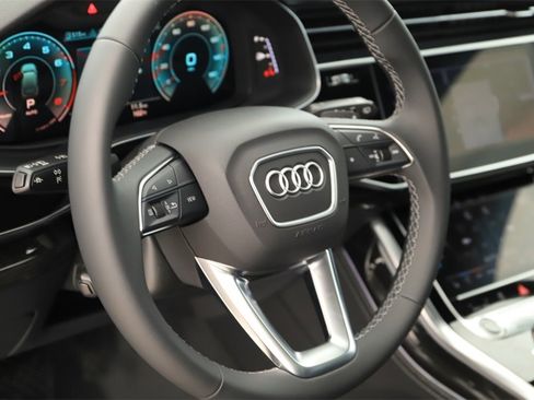 New 2025 Audi Q7 3.0T Premium Plus image 16