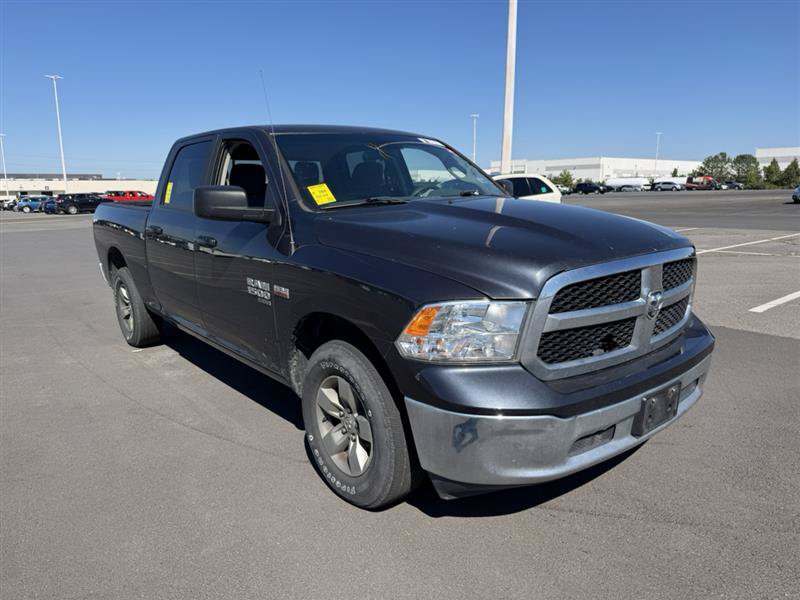 Used 2020 RAM 1500 Classic SLT AWD/4WD image 4