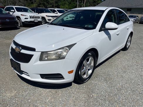 Used 2012 Chevrolet Cruze LT FWD image 1