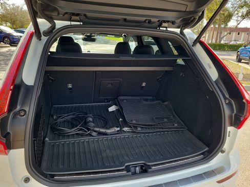 Used 2024 Volvo XC60 T8 Polestar w/ Protection Package Premier image 15