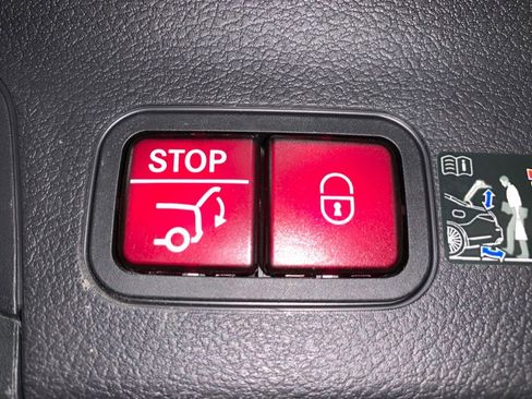 Used 2022 Mercedes-Benz GLS 450 4MATIC image 63