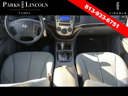 Used 2012 Hyundai Santa Fe GLS image 10