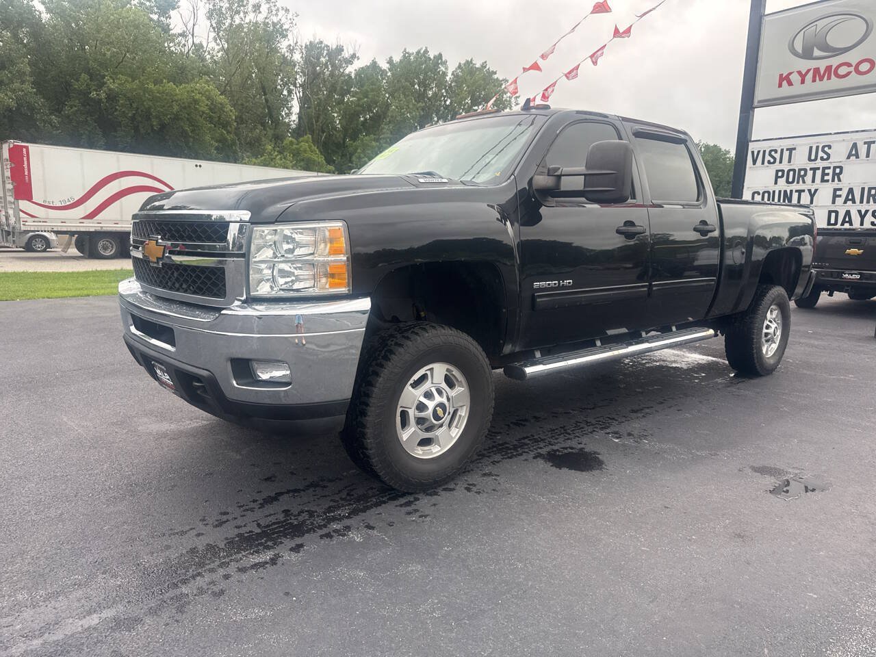 Used 2012 Chevrolet Silverado 2500 LT w/ Interior Plus Package AWD/4WD image 5