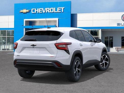 New 2026 Chevrolet Trax RS w/ Sunroof Package image 22