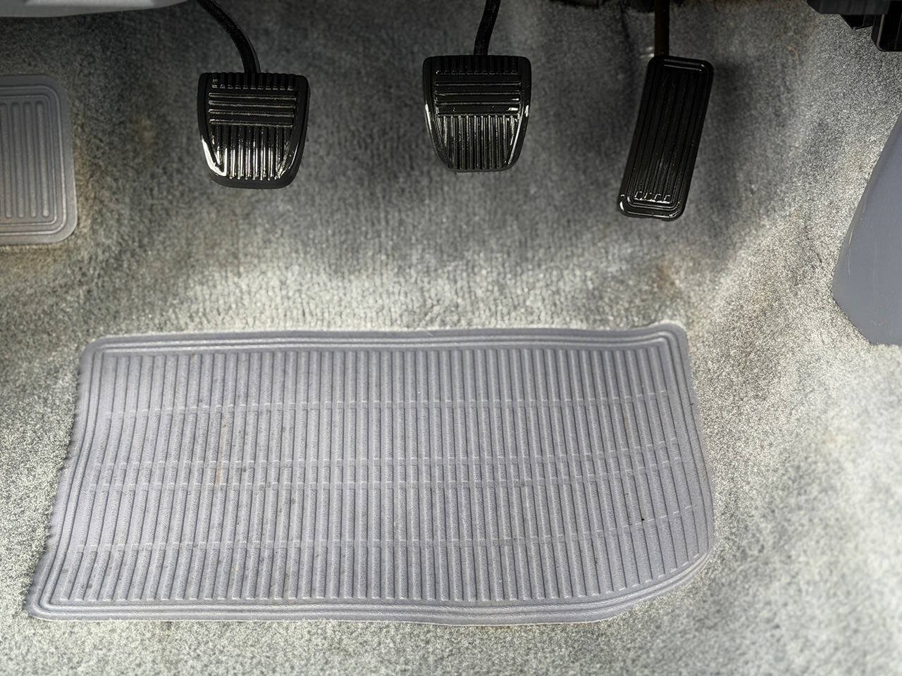 Used 2000 Toyota Tacoma 4x4 Regular Cab image 46