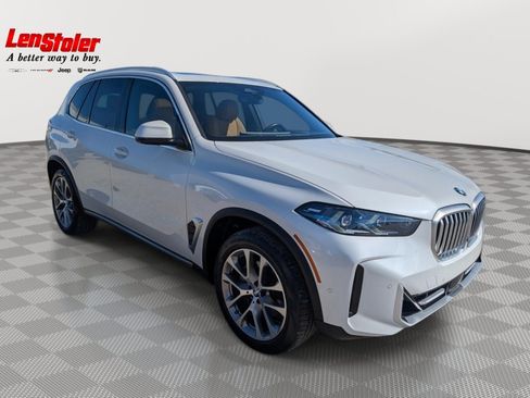 Used 2024 BMW X5 xDrive40i w/ Premium Package AWD/4WD image 7