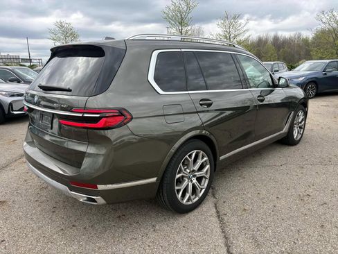 Used 2026 BMW X7 xDrive40i w/ Premium Package AWD/4WD image 5