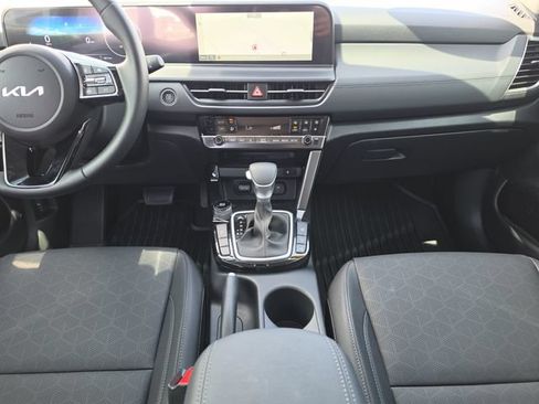 Certified 2026 Kia Seltos EX w/ EX Sunroof Package FWD image 24