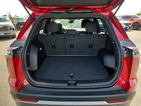 Certified 2026 Chevrolet Equinox LT FWD image 26