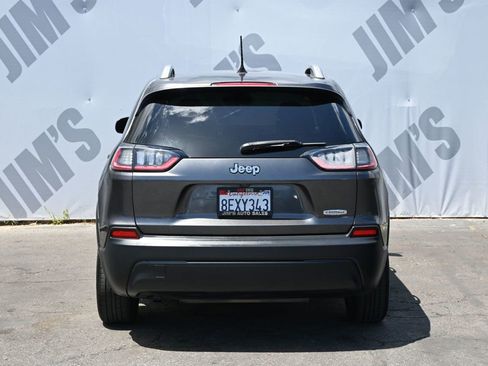 Used 2019 Jeep Cherokee Latitude Plus FWD image 5