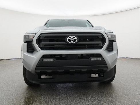 New 2026 Toyota Tacoma SR5 AWD/4WD image 18