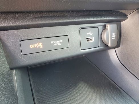 Certified 2023 Acura Integra image 31