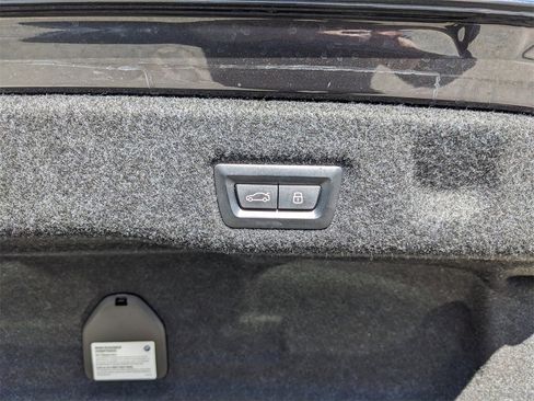 Used 2024 BMW 530i image 14