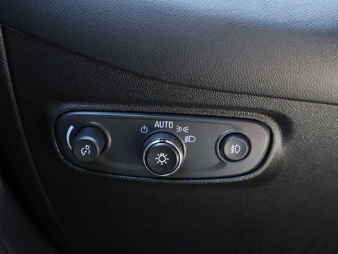 Certified 2021 Chevrolet Equinox Premier w/ Redline Edition image 35