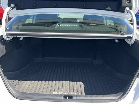 Used 2025 Toyota Camry SE FWD image 20