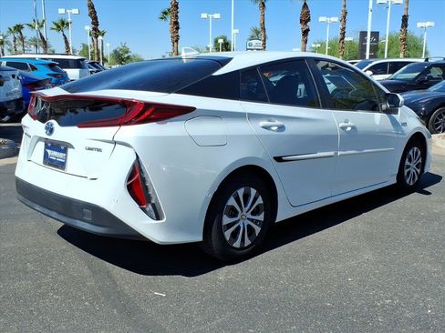 Used 2021 Toyota Prius Prime Limited image 5