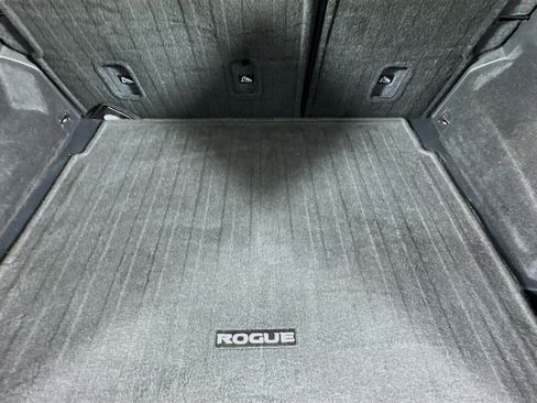 Used 2022 Nissan Rogue SV FWD image 58