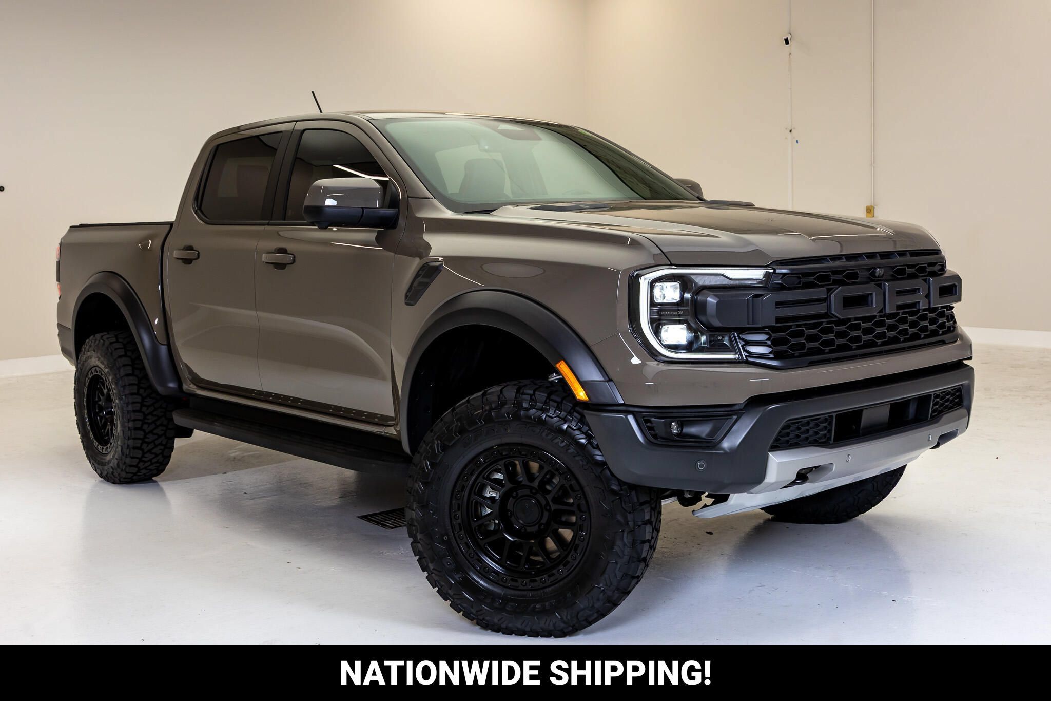Used 2026 Ford Ranger Raptor AWD/4WD image 1