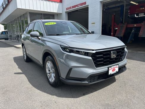 Used 2024 Honda CR-V EX image 2