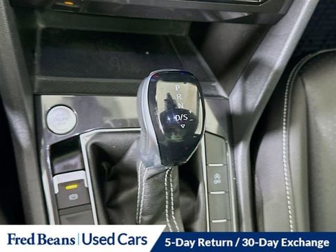 Used 2024 Volkswagen Tiguan SE R-Line AWD/4WD image 17