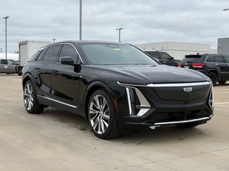 Used 2024 Cadillac Lyriq Luxury video 1