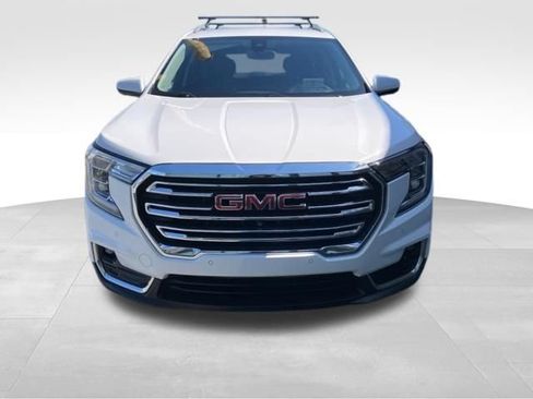 Used 2023 GMC Terrain SLT w/ Tech Package AWD/4WD image 13