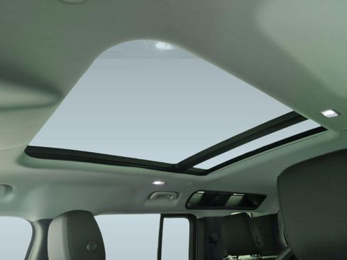 Certified 2025 Land Rover Defender 110 S image 12