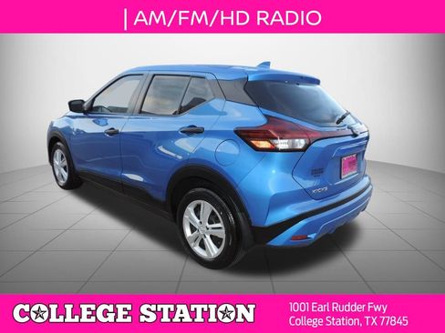 Used 2025 Nissan Kicks Play S FWD image 6