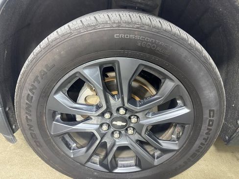 Used 2020 Chevrolet Traverse RS FWD image 22