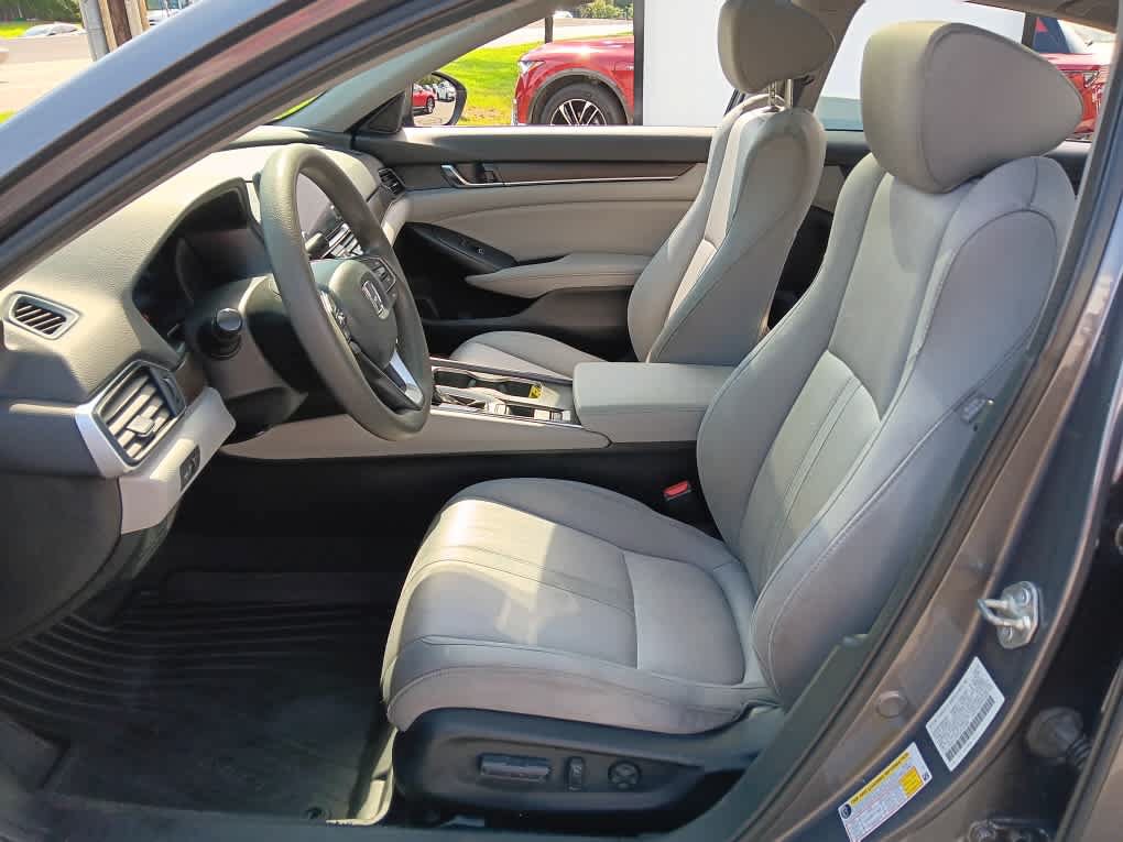 Used 2020 Honda Accord EX image 11