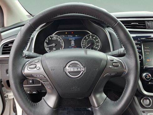 Used 2023 Nissan Murano SV w/ SV Midnight Edition Package AWD/4WD image 17