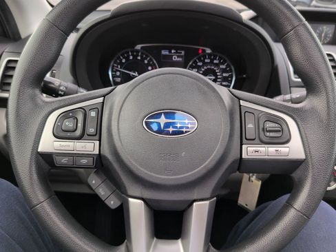 Used 2018 Subaru Forester 2.5i Premium AWD/4WD image 17